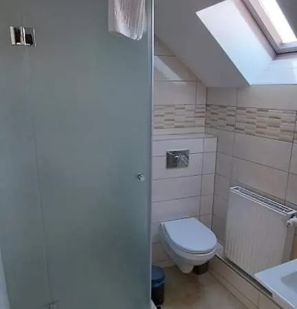 Konukevi Soerpatika Vendeghaz 4*